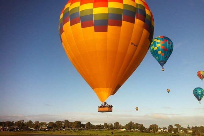 Hot Air Balloon Flight over the Avon Valley flight only - Meeting in Northam at 105 Withers Street