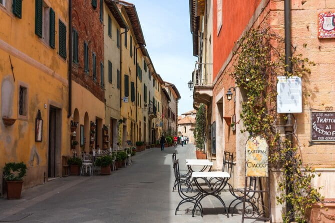 Hot Air Balloon Flight Over Tuscany from Siena - Is $374.91 a fair price?
