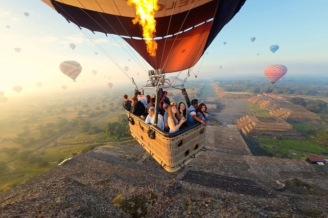 Hot Air Balloon Flight Teotihuacan With Pickup and Breakfast - What the $173.25 price really covers