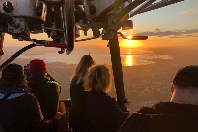 Hot Air Balloon Flights Geelong (The Great Ocean) + Breakfast - Should you book the Geelong balloon flight?