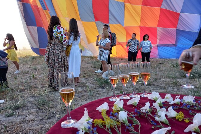Hot air balloon in Cappadocia - Hotel Pickup and the Early Morning Start