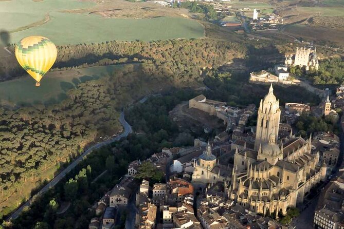 Hot Air Balloon over Segovia with Optional Transfers from Madrid - The Roman aqueduct from a much higher angle