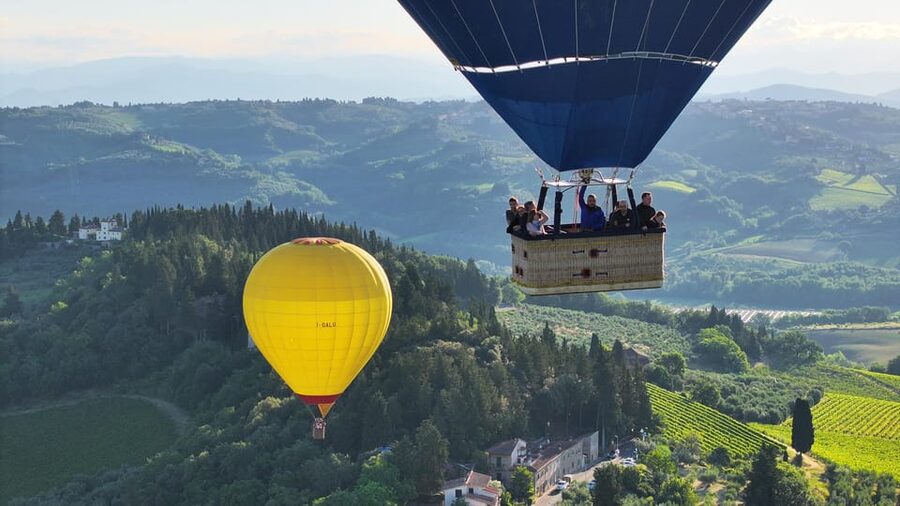 Hot Air Balloon, Pienza, Montalcino, Val D'orcia - Should you book this Tuscan balloon ride?