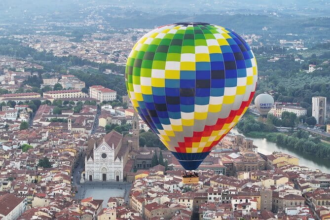 Hot-Air balloon Ride above Florence - A one-hour flight guided by the wind