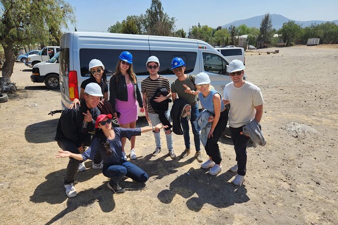 Hot Air Balloon Ride & Guided tour in Teotihuacan - Walking through Teotihuacan with a guide