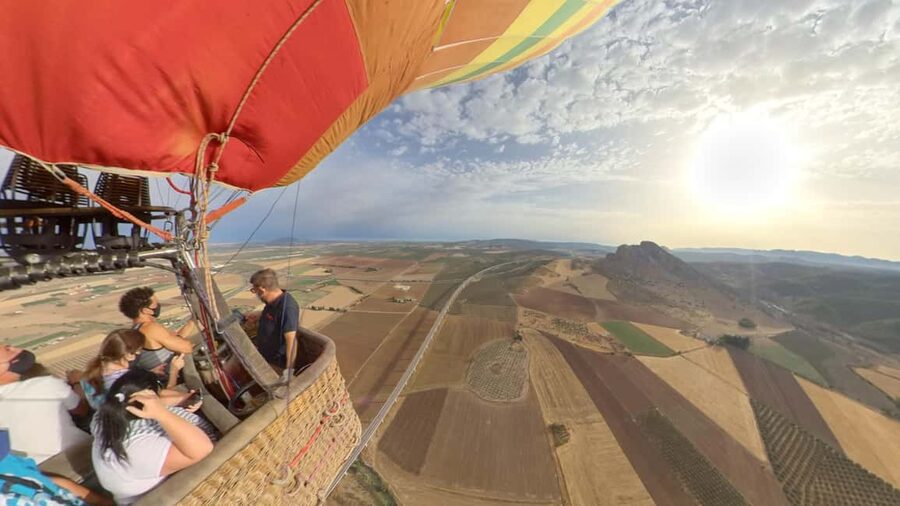 Hot air balloon ride in Antequera (Malaga) - Why Antequera Makes a Good Balloon Base