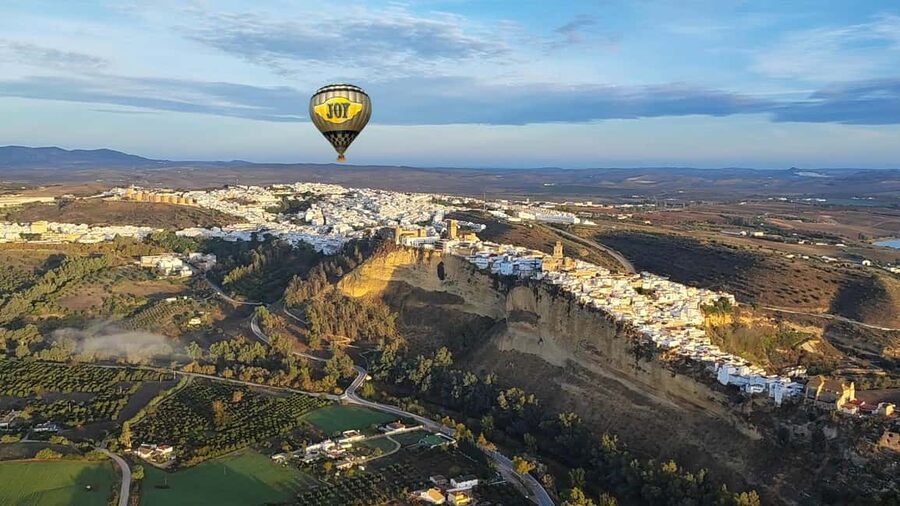 Hot air balloon ride in Antequera (Malaga) - Meeting at Finca Eslava Before Sunrise