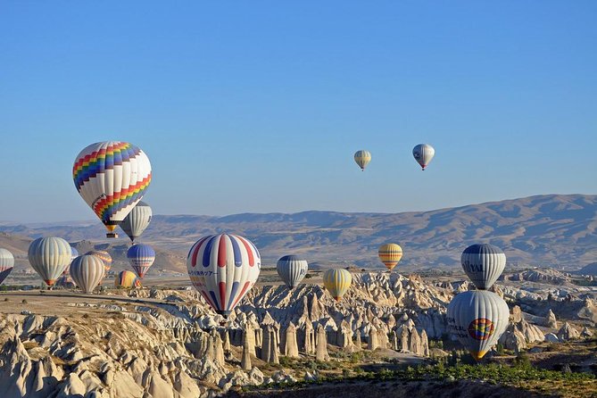Hot Air Balloon ride in Cappadocia - The guide’s language and the group experience