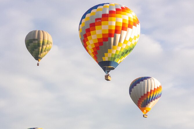 Hot Air Balloon ride in the Chianti Valley Tuscany - A pilot-led experience with a calm pace