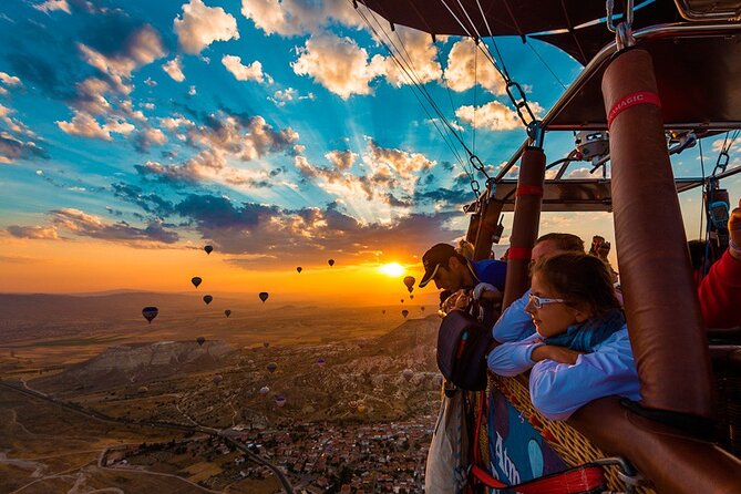 Hot Air Balloon Ride over Teotihuacan - The flight over the Pyramid of the Sun and Avenue of the Dead