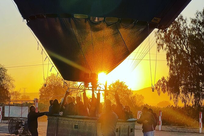 Hot Air Balloon Ride Over Teotihuacan With Guided Tour And Cave - A 45 to 60 Minute Flight Above the Pyramids