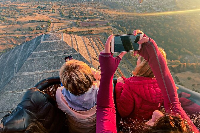 Hot Air Balloon Rides in Teotihuacan with Breakfast - Key points to know before you book