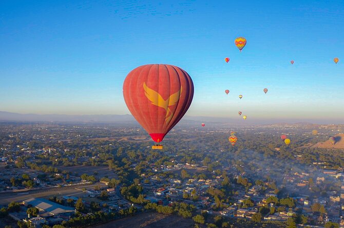 Hot Air Balloon Rides in Teotihuacan with Breakfast - Why seeing Teotihuacan from a balloon feels different