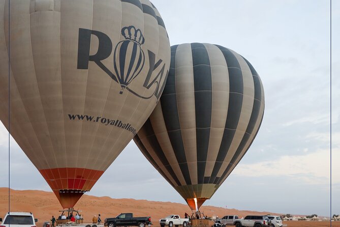 Hot Air Balloon Tour at Wahiba Sands - The 6:00 am meeting and early start