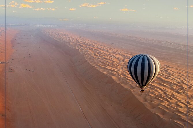 Hot Air Balloon Tour at Wahiba Sands - Pilot and staff service