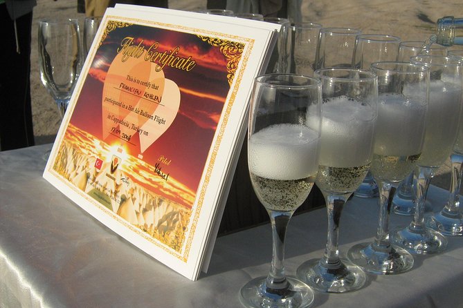 Hot Air Balloon Tour In Cappadocia - Sharing the sky with other balloons