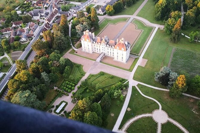 Hot air ballooning: Chambord, Blois, Chenonceau, Cheverny or Chaumont - Why a balloon is a fine way to see the Loire