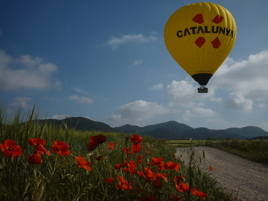 Hot Air Ballooning & Sailing Adventure from Barcelona - Who should book this experience