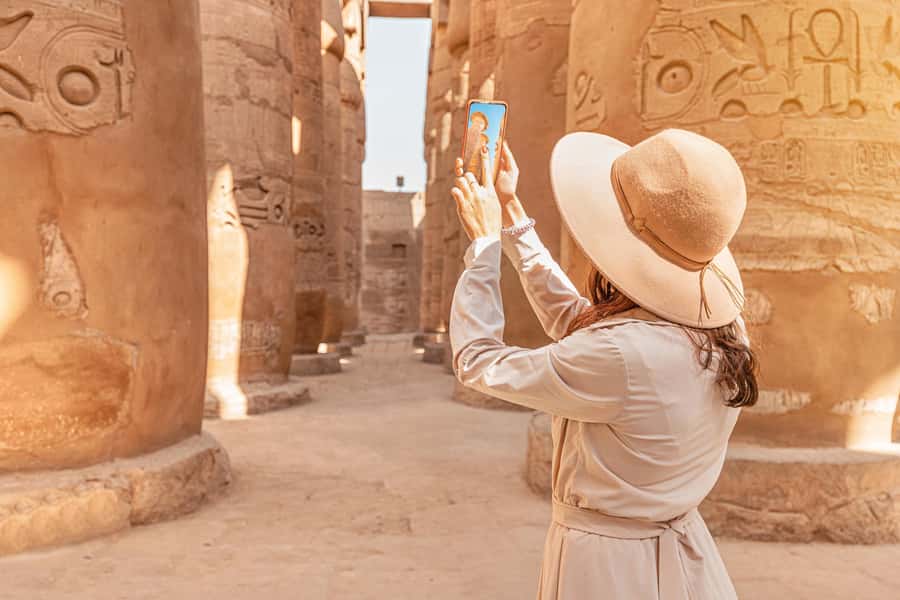Hurghada: 2-Day Luxor Highlights & Hot Air Balloon & Hotel - Breakfast, checkout, and Karnak Temple