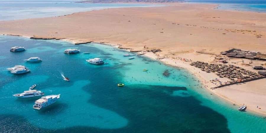 Hurghada: 9-Day Egypt Tour, Nile Cruise, Balloon, Flights - Cairo’s pyramids and the Egyptian Museum