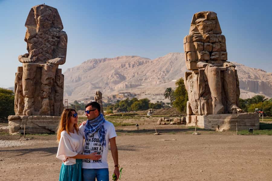 Hurghada: Luxor Hot Air Balloon Ride and Day Tour With Meals - A felucca ride on the Nile
