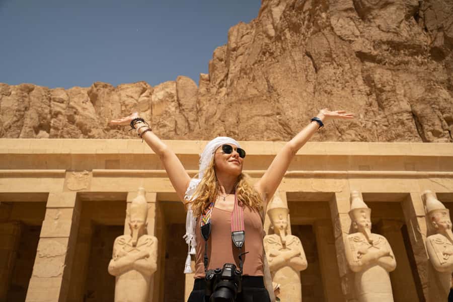 Hurghada: Luxor Hot Air Balloon Ride and Day Tour With Meals - What $270 really buys you