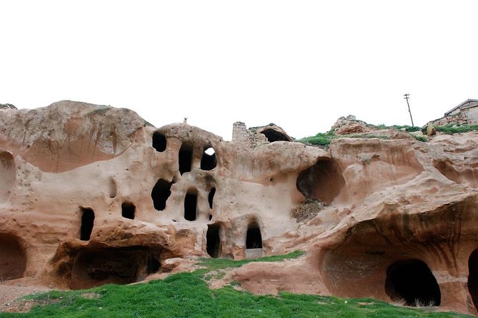 Istanbul to Cappadocia One way tour opt with Balloon ride - 2 Days - Spending the night in a cave hotel