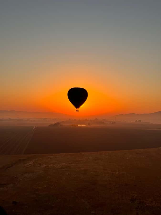 Johannesburg: Hot Air Balloon Flight along Magalies Valley - Who should book this morning
