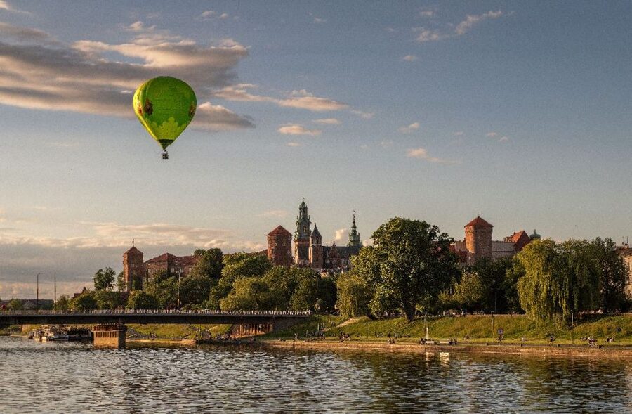 Kraków: Hot Air Balloon Flight with Champagne - What this Kraków balloon flight actually feels like
