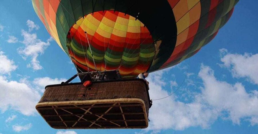 Luxor: Deluxe Sunrise Hot Air Balloon - The 45-minute flight over Luxor