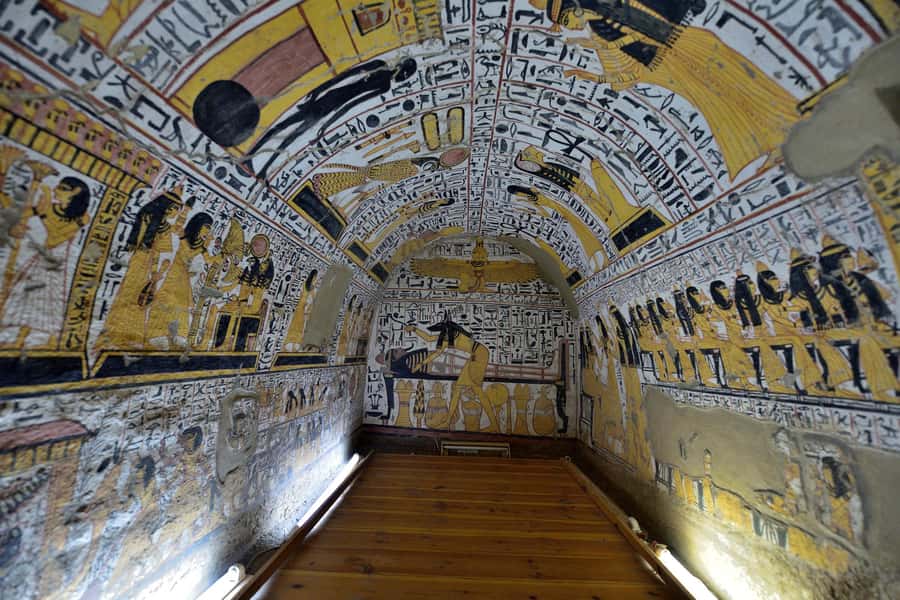 Luxor: Hot Air Balloon & Private tour to West bank and Lunch - Is $150 per person good value?
