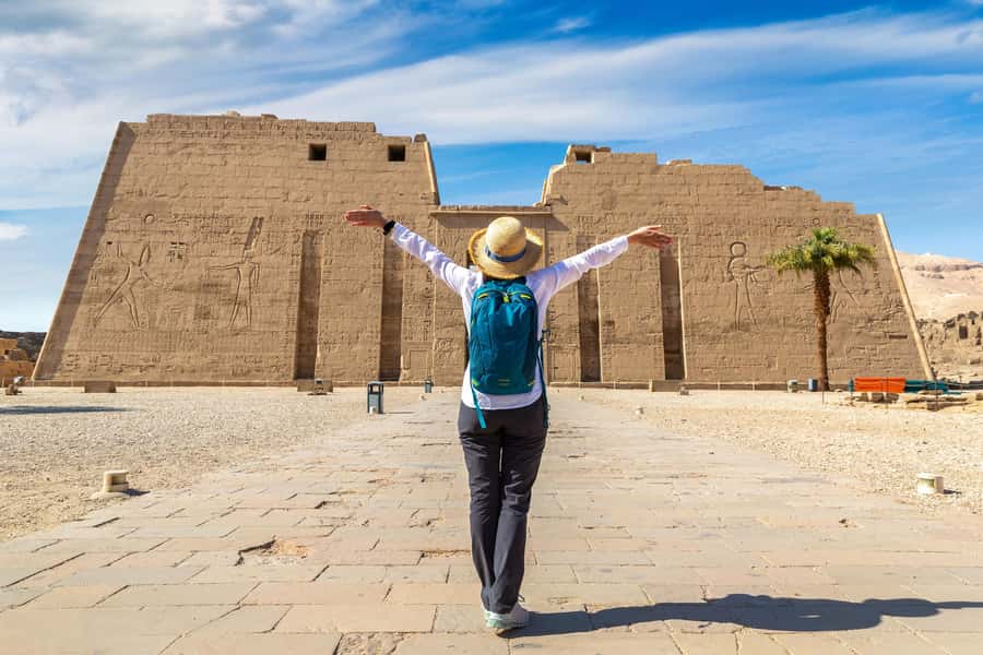 Luxor: Hot Air Balloon & Private tour to West bank and Lunch - What the private balloon flight adds