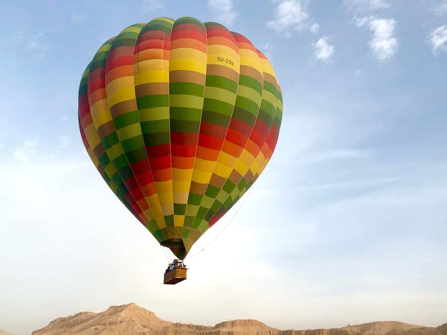 Luxor: Hot Air Balloon Ride Over Temple of Hatshepsut - The view from the basket over Hatshepsut