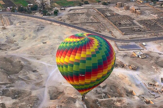 Luxor : Vip Hot Air Balloon - Watching Sunrise from the Nile Boat