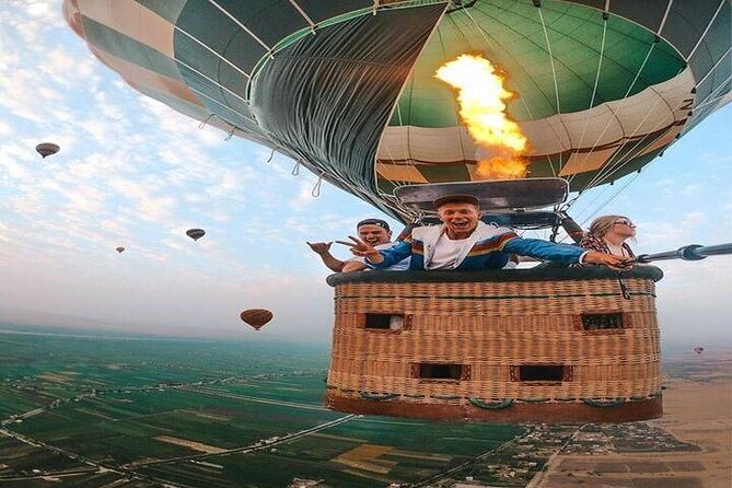 Luxor: VIP Private Sunrise Hot Air Balloon with Breakfast - What the balloon view gives you that roads cannot