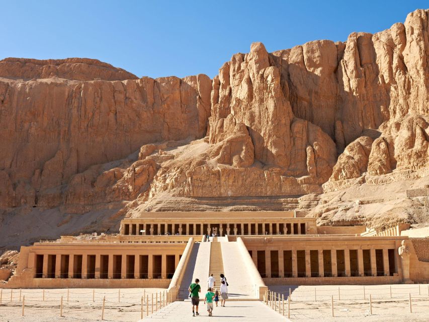 Luxor: West and East Banks All-Inclusive Tour & Balloon Ride - Guides, drivers, and the human side of the day