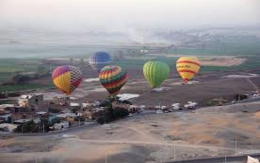 Luxor: West Bank Hot Air Balloon Ride with Hotel Transfers - Who will enjoy this morning most?