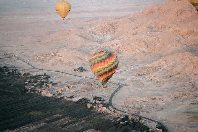 Luxury Balloon Ride in Luxor with Hotels Pickup - Crossing to the West Bank and reaching the launch site