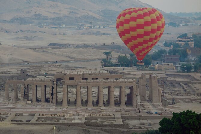 Luxury Hot Air Balloon Experience in Luxor with Pick-up - Key points at a glance
