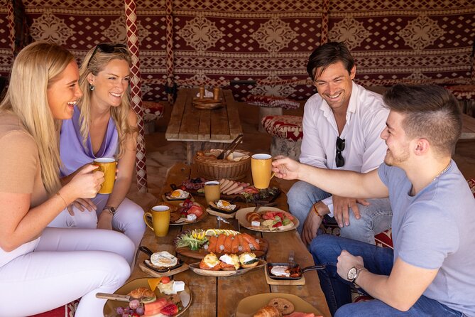 Luxury Hot Air Balloon, Land Rover Defender & Michelin Breakfast - A short camel ride near the oasis