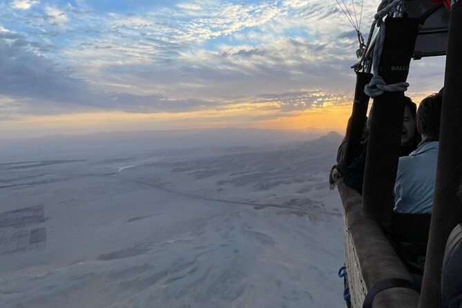 Luxury Hot Air Balloon Ride Over Luxor - The 5 am flight over Luxor