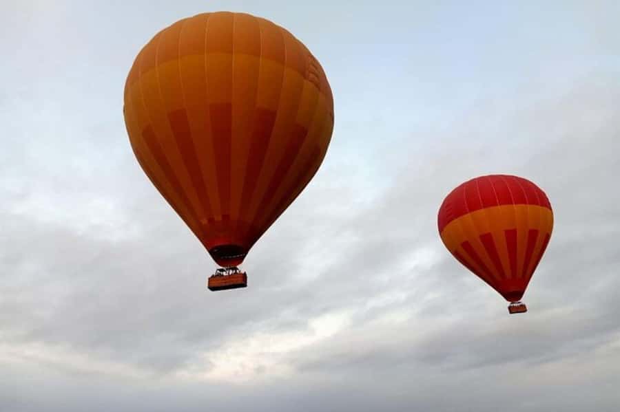 Maasai Mara: Hot Air Balloon Safari & Champagne Breakfast - The short game drive after landing