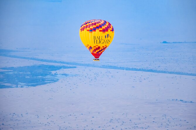 Magical Hot Air Balloon In Dubai - Rising to 4,000 feet over the Margham Desert