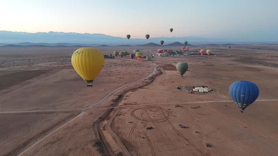 Marrakech: 50 minutes Hot Air Balloon Ride & Breakfast - Landing and the Moroccan breakfast