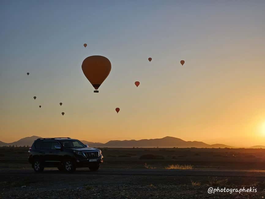 Marrakech: hot-air balloon flight with view of the Atlas Mountains and Berber breakfast - Floating Over Berber Villages and Palm Groves