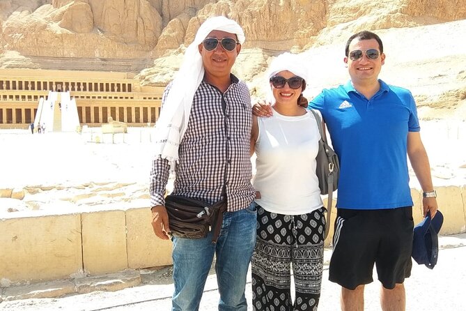 Marvel 4 Day Nile Cruise Aswan to Luxor & Abu Simbel. Air Balloon - The boat, meals, cabins, and onboard comfort