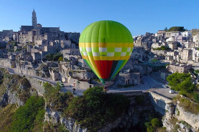 Matera balloon flight for small groups - Breakfast before the balloon rises