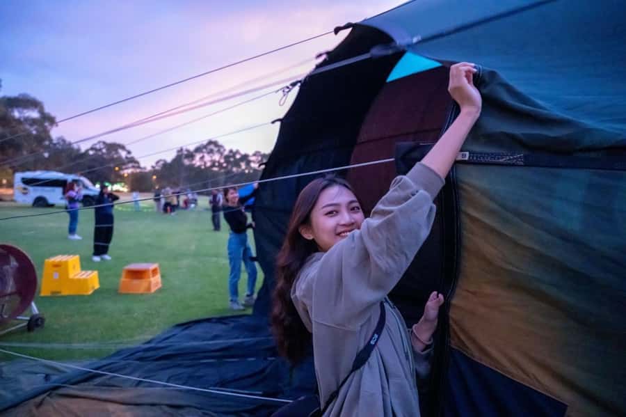 Melbourne: Balloon Flight at Sunrise - Watching a balloon come alive