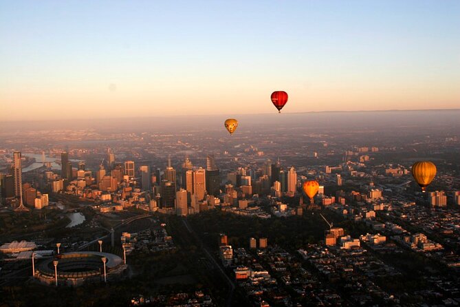 Melbourne sunrise balloon flight only - The early morning start and four-hour schedule