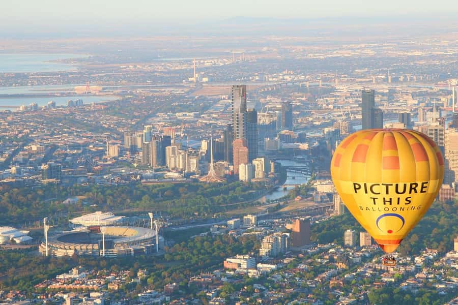 Melbourne: Sunrise Hot Air Balloon Experience with Breakfast - The safety briefing and launch preparation